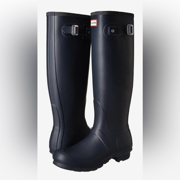 Hunter Shoes - Hunter Classic Black Knee-High Boots fits us 10
